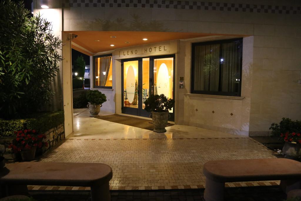 Hotel Lenotel Exterior foto